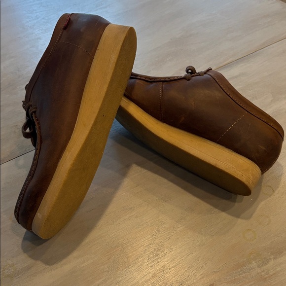 Clarks Tan Leather Chukka Boots for Men - Picture 4 of 7